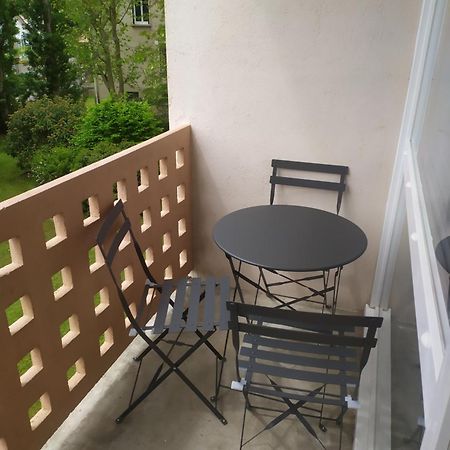 Appartement 8 Couchages 3 Chambres Sens Exterior foto
