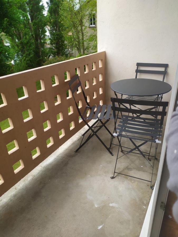 Appartement 8 Couchages 3 Chambres Sens Exterior foto